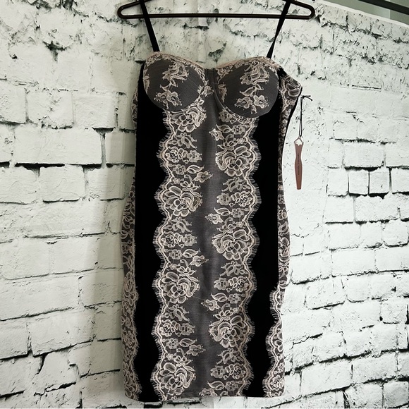 Haute Monde Dresses & Skirts - Haute Monde Dress